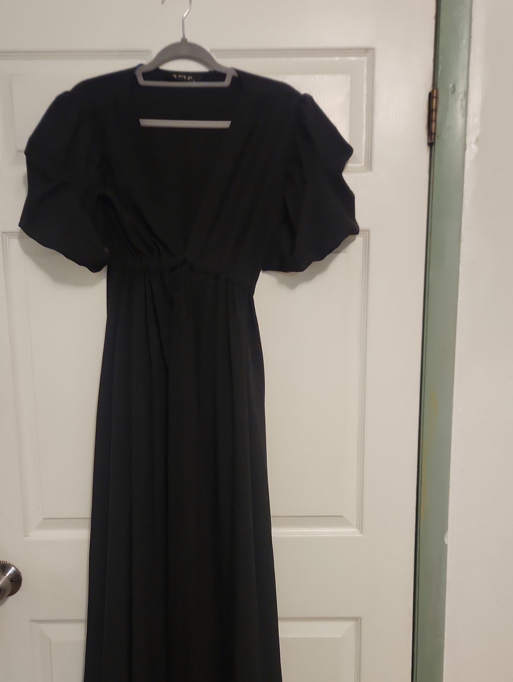 Black Maxi Dress with Puff Sleeves by
